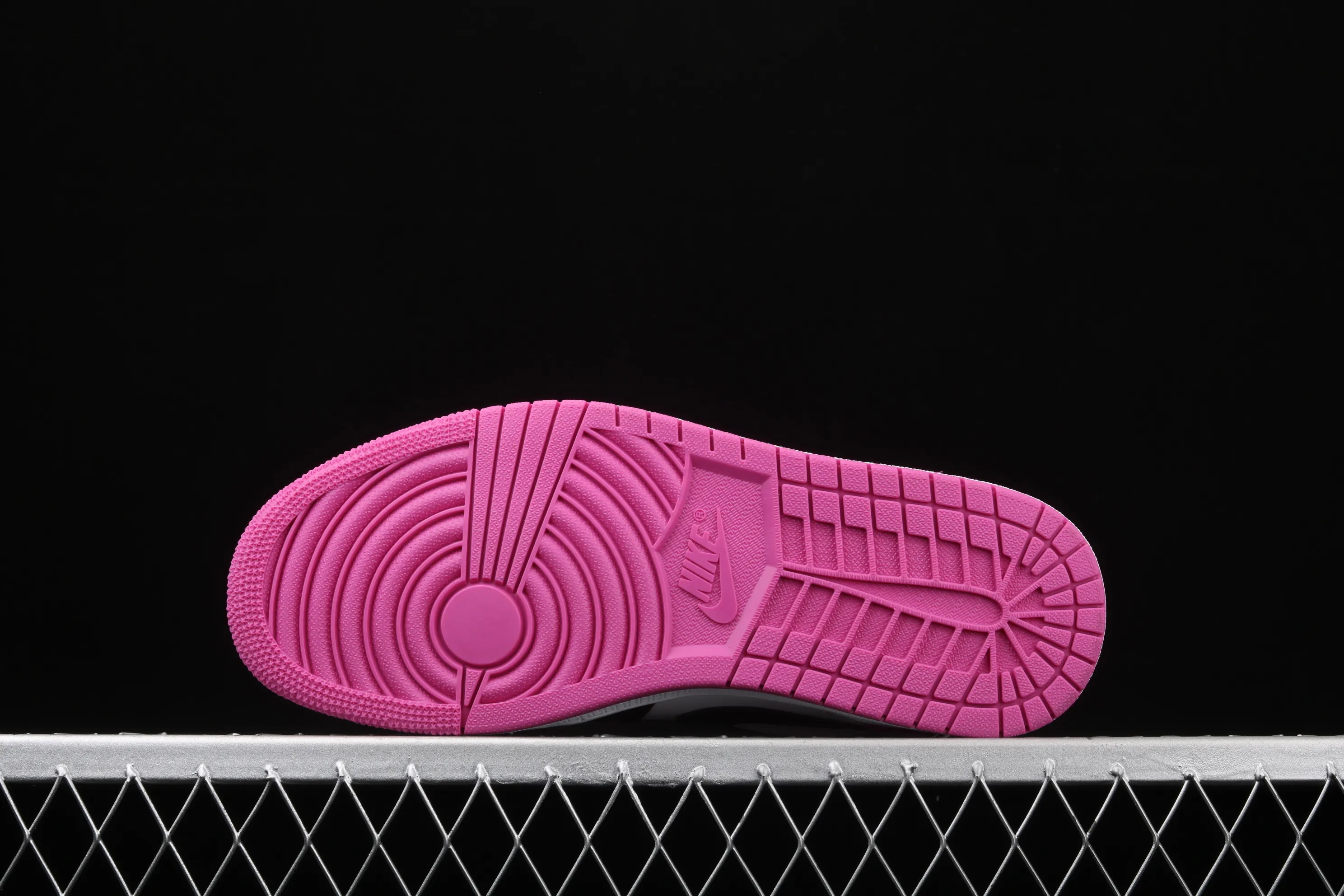 All Categories Air Jordan Jordan Series Basketball Shoes Air Jordan 1 Low Air Jordan 1 Low "Magenta" AJ1 Joe 1 Raspberry Red First Layer Low-top Cultural and Leisure Sports Shoes CK3022-005
